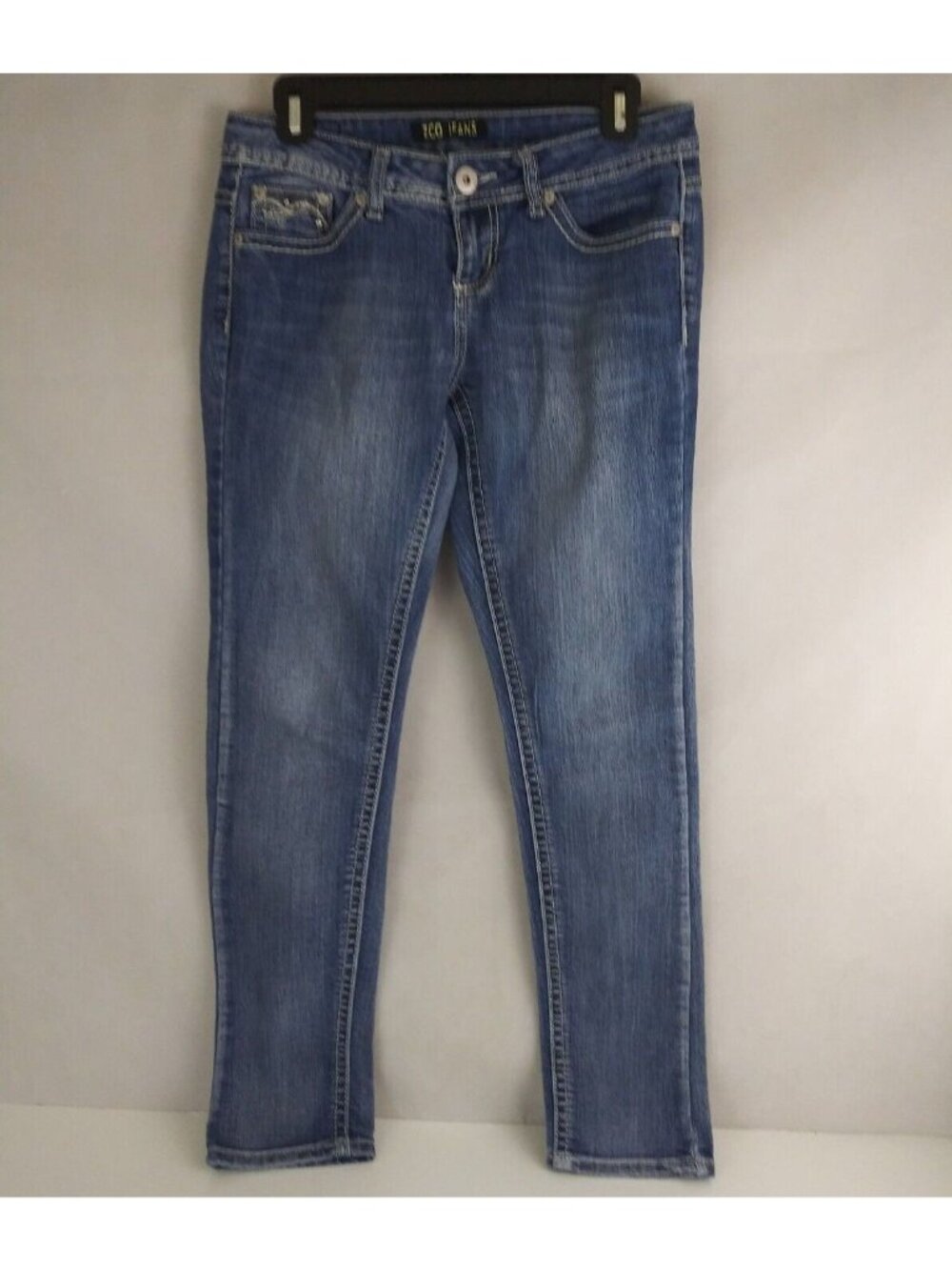 ZCO Jeans Women's Distressed Embroidered Whiskered Jeweled Jeans Size 5